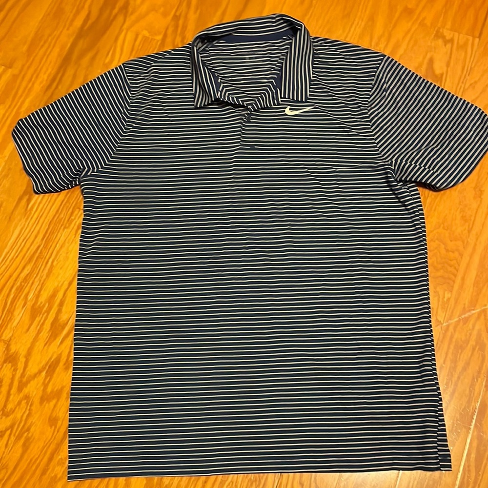 EC Nike Men’s Athletic Polo Size L